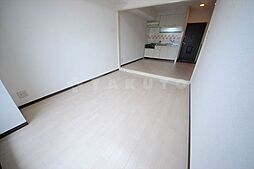 JR東海道・山陽本線 東淀川駅 徒歩3分の賃貸マンション 3階1LDKのリビング/ダイニング