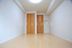 Osaka Metro御堂筋線 新大阪駅 徒歩7分の賃貸マンション 11階1Kのリビング/ダイニング