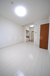 阪急千里線 関大前駅 徒歩9分の賃貸マンション 1階ワンルームのリビング/ダイニング