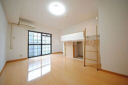 カルム香川V 2階1Kのリビング/ダイニング