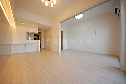 JR東海道・山陽本線 吹田駅 徒歩12分の賃貸マンション 3階1LDKのリビング/ダイニング