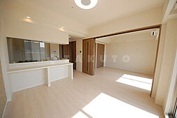 スプランディッド江坂駅前 9階1LDKのリビング/ダイニング