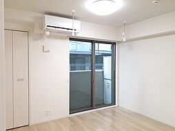 ロンファイブ 1階1DKのリビング/ダイニング