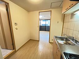 Osaka Metro長堀鶴見緑地線 今福鶴見駅 徒歩1分の賃貸マンション 2階1Kのリビング/ダイニング