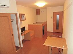 レオパレス雁が音 104 1階1Kのリビング/ダイニング