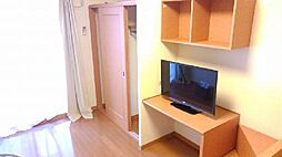 レオパレスクプクプ 105 1階1Kのリビング/ダイニング