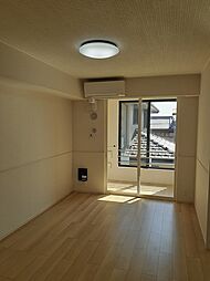 近鉄名古屋線 阿倉川駅 徒歩29分の賃貸アパート 1階1LDKのリビング/ダイニング