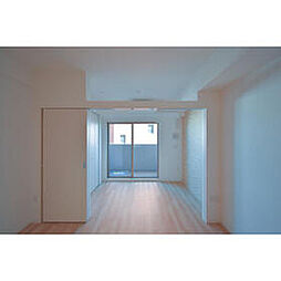 北大阪急行電鉄 江坂駅 徒歩5分の賃貸マンション 2階1DKのリビング/ダイニング