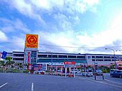 【ショッピングセンター】サンエー具志川メインシティーまで1500ｍ