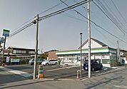【コンビニエンスストア】ファミリーマートさいたま堀の内町店まで431ｍ