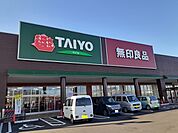 【ショッピングセンター】オークビレッジかみすまで1800ｍ