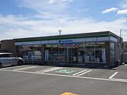 【コンビニエンスストア】ファミリーマート朝日町おぶけ店まで400ｍ