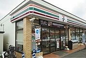 【コンビニエンスストア】セブンイレブン成田西三里塚店まで750ｍ