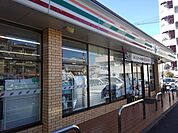 【コンビニエンスストア】セブンイレブン鶴見町店まで240ｍ