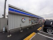 【コンビニエンスストア】ローソン前橋南インター店まで550ｍ