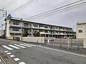 【小学校】吉岡町立駒寄小学校まで1400ｍ