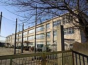 【小学校】水戸市立酒門小学校まで350ｍ