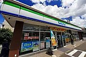 【コンビニエンスストア】ファミリーマートまで500ｍ
