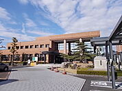 【図書館】羽島市立図書館まで700ｍ