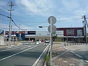 【ショッピングセンター】ららぽーと磐田店まで4000ｍ