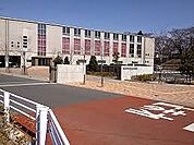 【中学校】児玉中学校まで2400ｍ