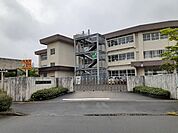 【小学校】鼓ヶ浦小学校まで230ｍ