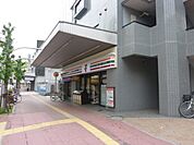 【コンビニエンスストア】セブンイレブン宮本3丁目店まで378ｍ