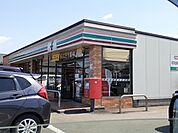 【コンビニエンスストア】セブンイレブン三和諸川宮久保店まで500ｍ