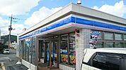 【コンビニエンスストア】ローソン与那原東浜店まで450ｍ