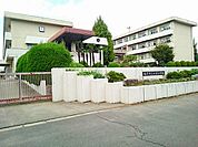 【小学校】稲沢市立　小正小学校まで350ｍ