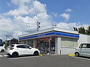 【コンビニエンスストア】ローソン　水戸見川町丹下店まで350ｍ