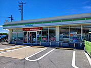 【コンビニエンスストア】ファミリーマート 城陽奈島店まで600ｍ