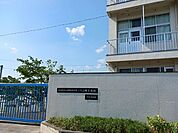 【小学校】くすは縄手南小学校まで612ｍ