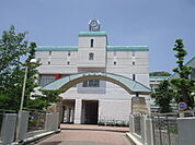 【中学校】東星中学校まで570ｍ