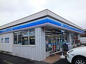 【コンビニエンスストア】ローソン小八木町店まで350ｍ