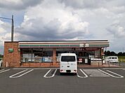 【コンビニエンスストア】セブンイレブン伊勢崎豊城町店まで400ｍ