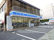 【コンビニエンスストア】ローソン柏七丁目店まで85ｍ