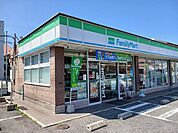 【コンビニエンスストア】ファミリーマート様まで500ｍ