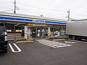 【コンビニエンスストア】ローソン 草加弁天六丁目店まで270ｍ