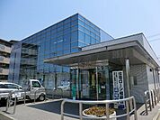 【銀行】瀬戸信用金庫まで200ｍ