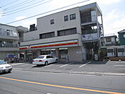 【コンビニエンスストア】セーブオン上尾谷津一丁目店まで365ｍ