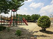 【公園】勝川公園まで300ｍ