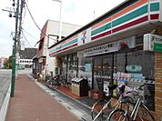 【コンビニエンスストア】セブンイレブン武里駅西口店まで246ｍ