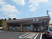 【コンビニエンスストア】セブンイレブン春日部小渕店まで789ｍ