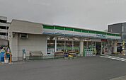 【コンビニエンスストア】ファミリーマートまで1800ｍ