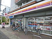 【コンビニエンスストア】サークルK中久世一丁目店まで376ｍ