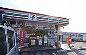【コンビニエンスストア】セブンイレブン 日高バイパス店まで400ｍ