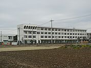 【小学校】岩倉市立　曽野小学校まで1000ｍ