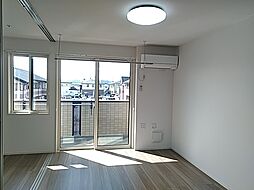 メゾン・ドゥ・ボヌール 101 1階1LDKのリビング/ダイニング