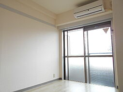 プラム春日部 403 4階ワンルームのリビング/ダイニング